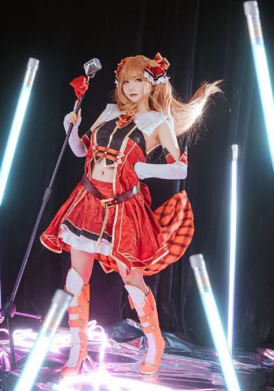 欧美女士休闲西装_1080P免费观看超清