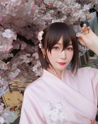 亚洲综合成人av香蕉密臀_高清视频大全