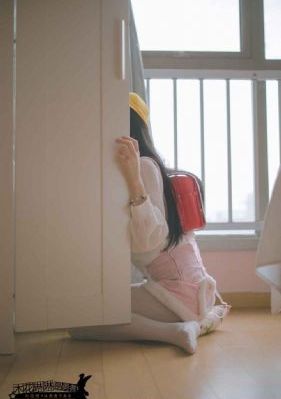 欧美中老年女艺人_国产剧日本电影免费