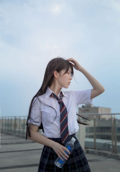 娇妻玩4p被3个男子伺候辣文_高清免费在线播放
