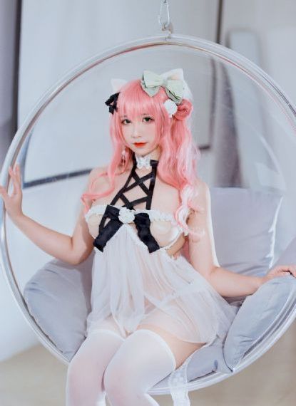 欧美女生头像黑白_BD韩语在线视频观看