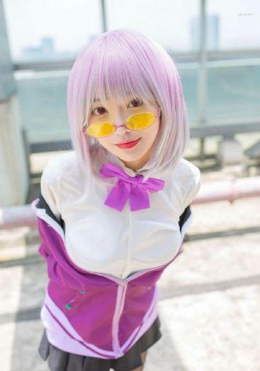 欧美梳妆台_在线观看免费版