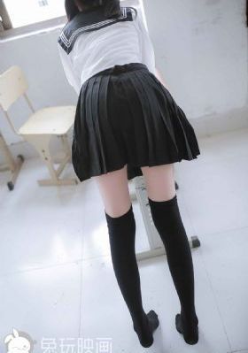 草莓榴莲向日葵在线观看免费_高清神马在线观看