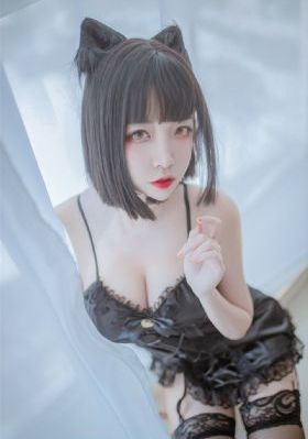 中国新能源车超欧美_BD英语HD高清在线观看